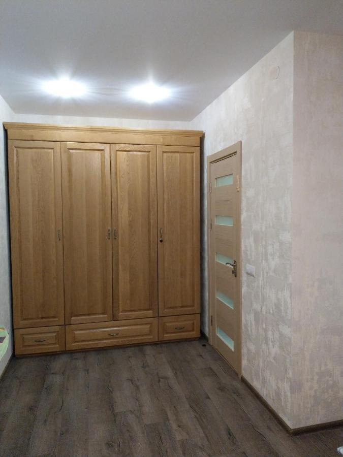 Однокімнатна Квартира В Новобудові По Мельника 리우네 외부 사진